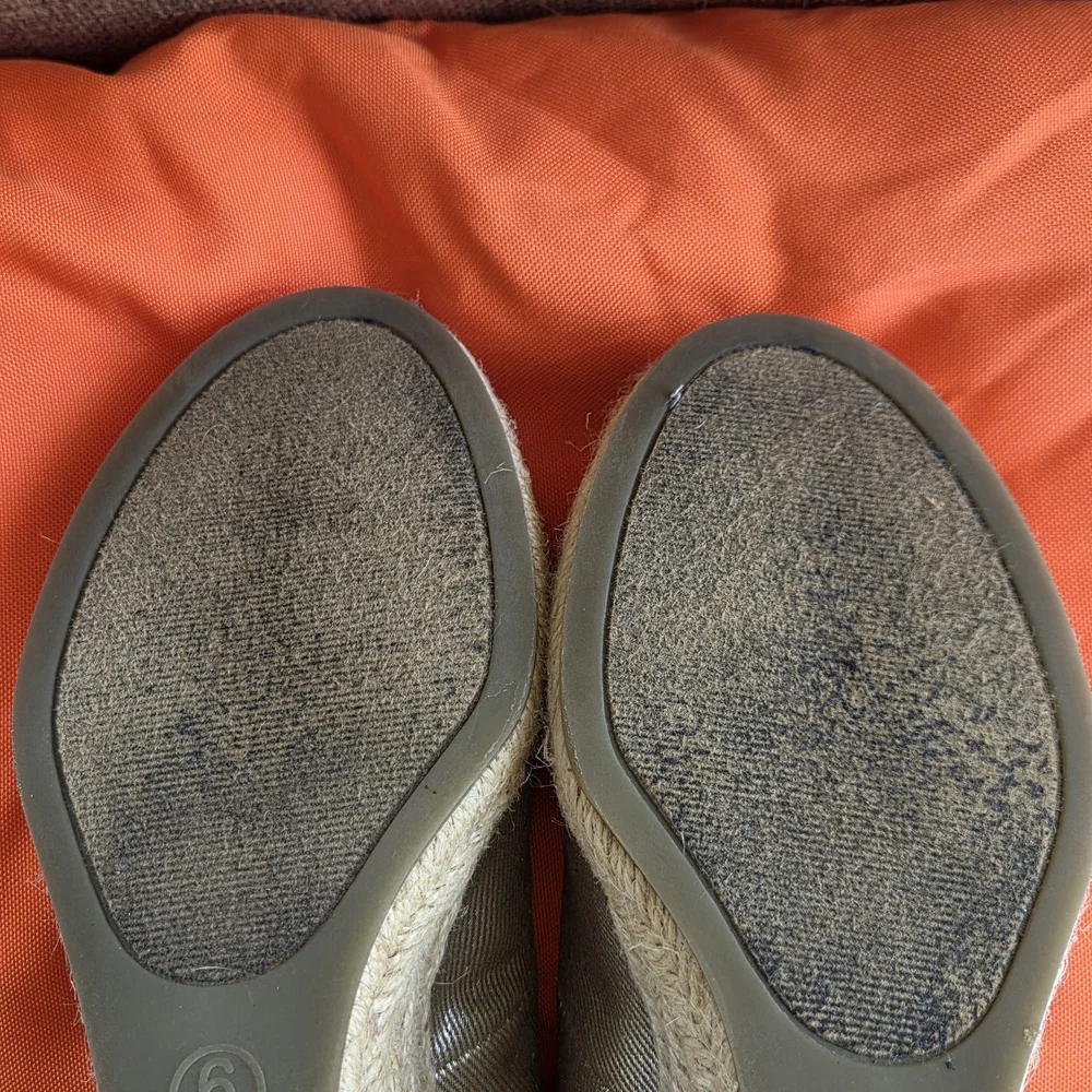 Jones Studio Gold and Silver Espadrilles Comfortable Slip-On Shoes